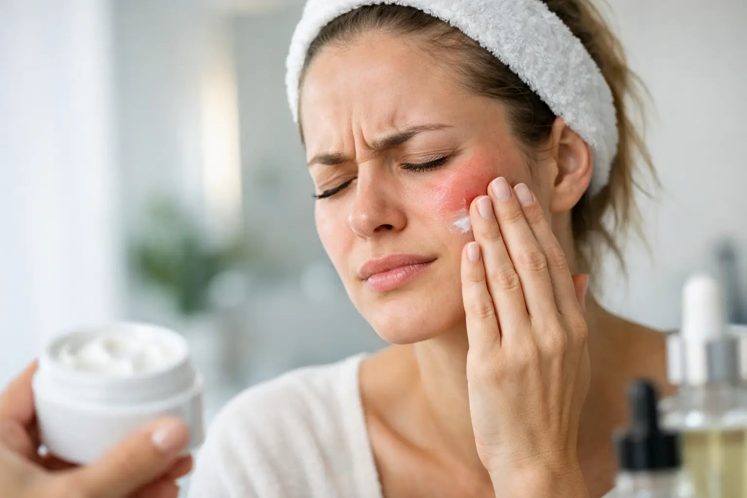 Why Does Moisturizer Burn My Face? 7 Causes